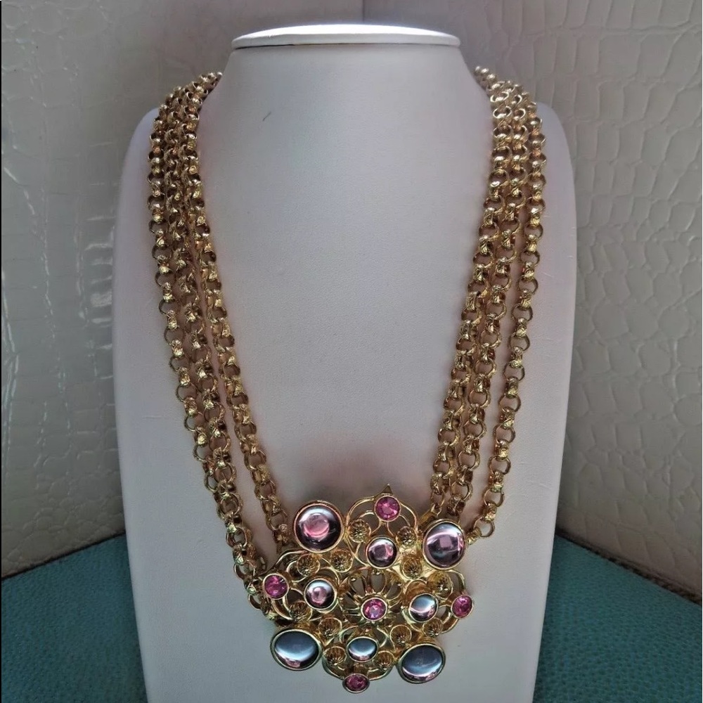 Vintage Jose Maria Barrera for Avon Necklace